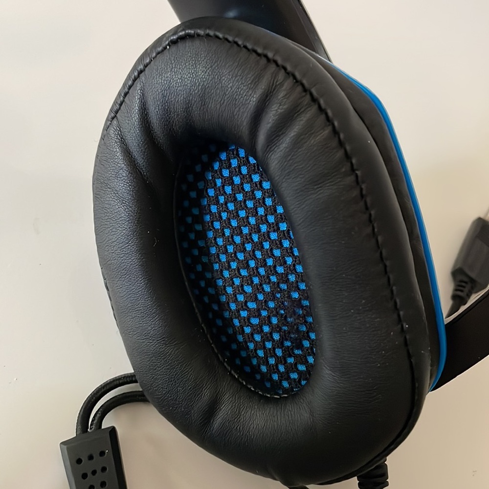 Gaming Headset - Picture 6 of 9
